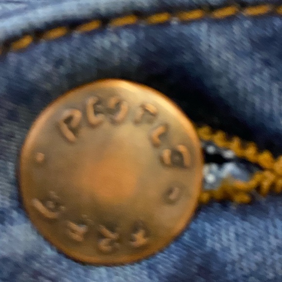 Free People Float on flare denim jeans Sz 26 R dark wash Retro 70s frayed hem - Picture 15 of 16